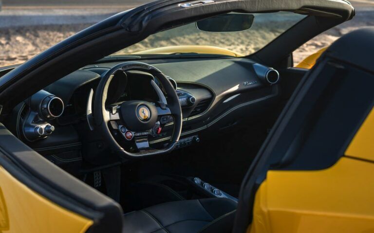 Ferrari F8 Tributo Spyder