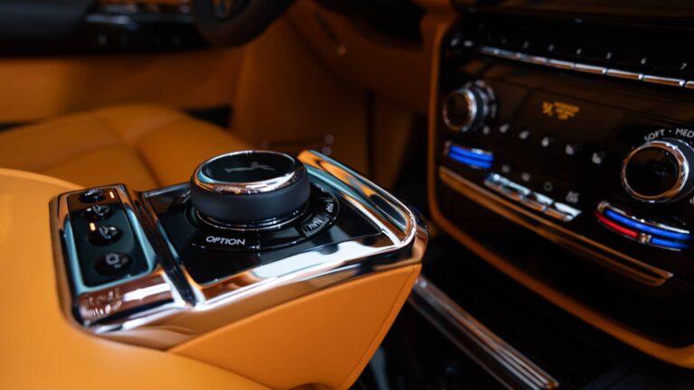 Rolls Royce Phantom