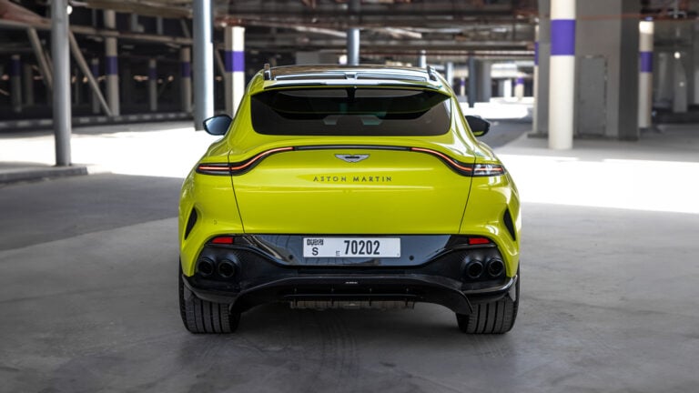 Aston Martin DBX 707 {Green}