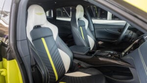 Aston Martin DBX 707 {Green}