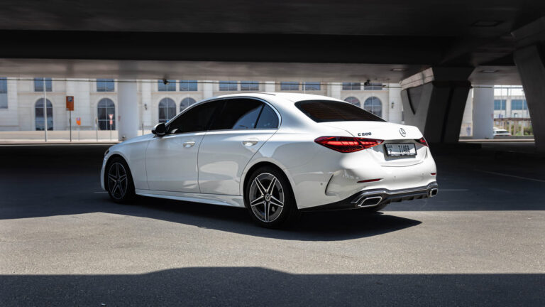 Mercedes C200