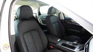 Audi A6 {White}