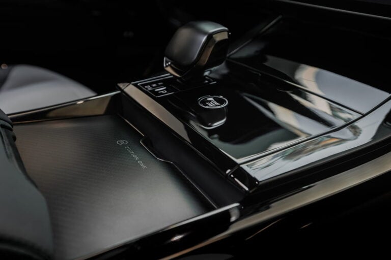 Range Rover SVR