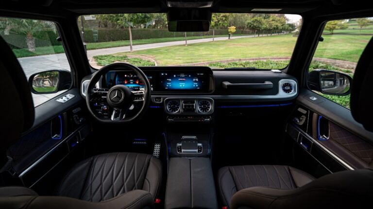 Mercedes G63 2025