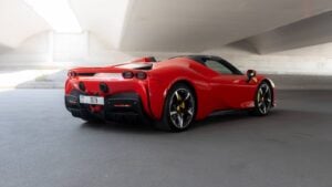 Ferrari SF90