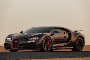 Buggati Chiron black