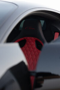 Buggati Chiron black