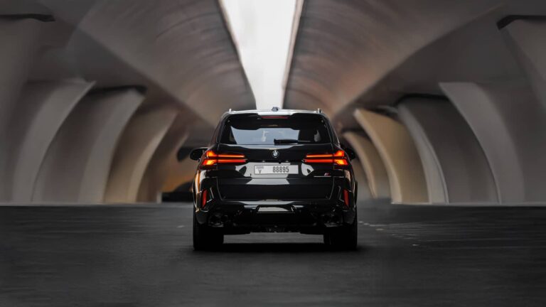 Bmw X5m 2025 {Black}