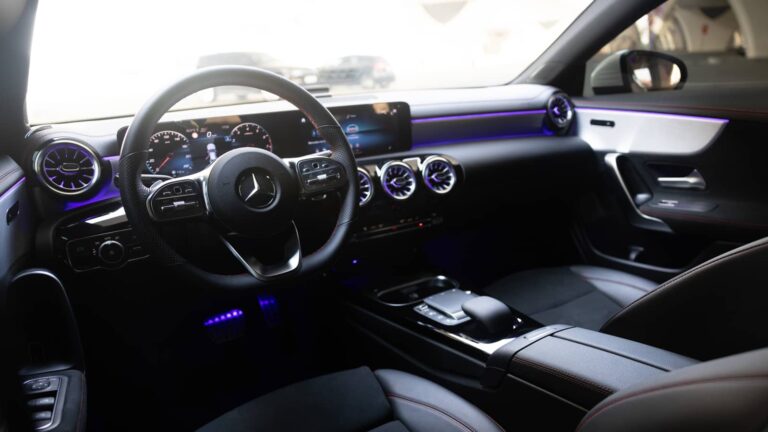 Mercedes CLA250