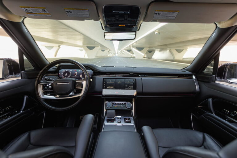 Range Rover HSE P530 Vogue