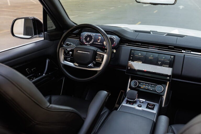 Range Rover HSE P530 Vogue
