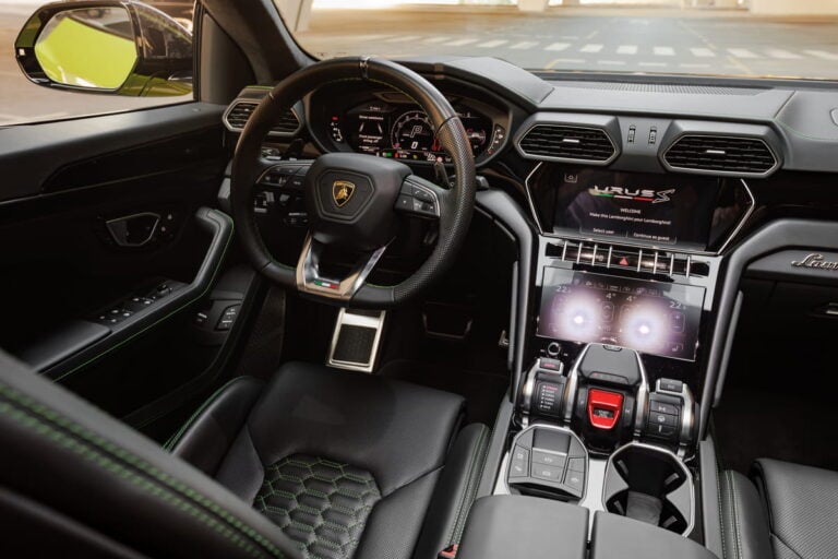 Lamborghini Urus Mansory