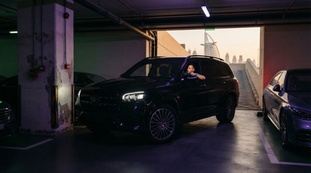 How to Navigate Tight Parking in a Full-Size Luxury SUV